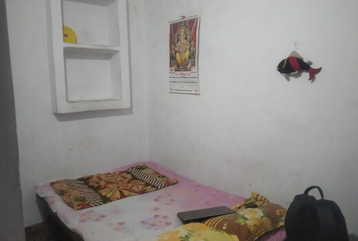 Kashi Ganga Home Stay