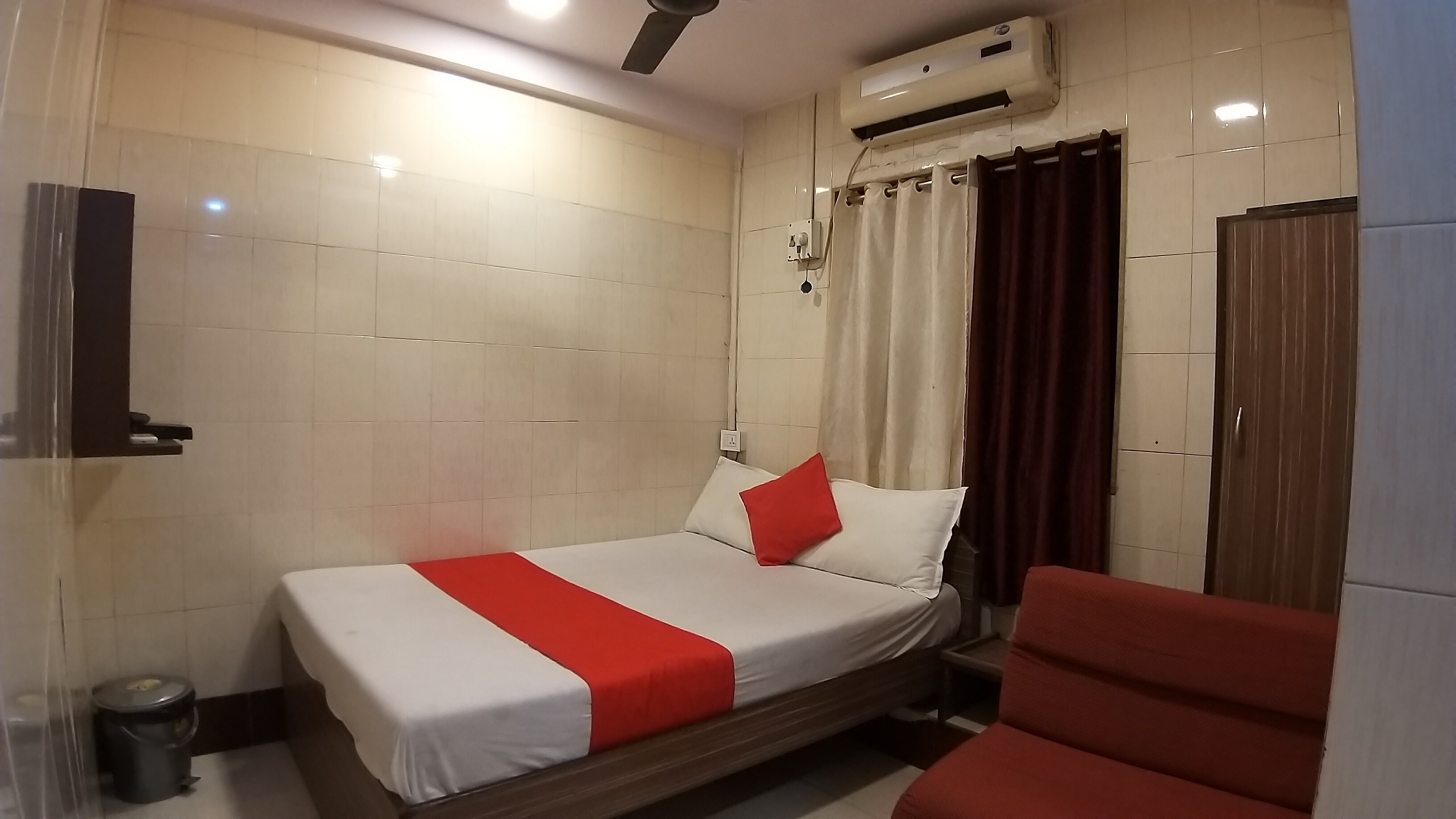 HOTEL SAIM PALACE