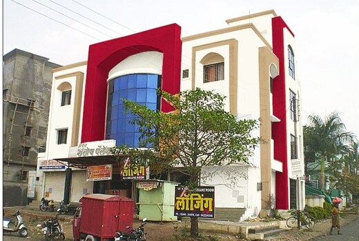Hotel Santosh Palace