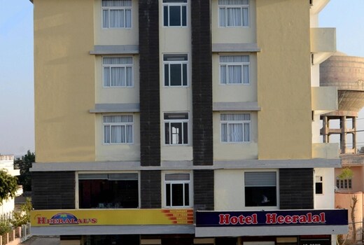 Hotel Heeralal