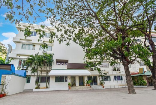 Hotel O RAGA GRAND HOTEL