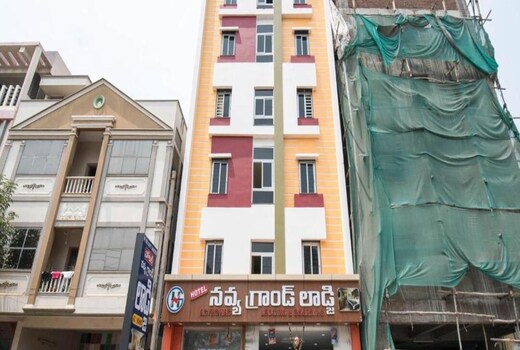 hotel Navya Grand