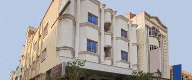 Hotel Sri Uma International