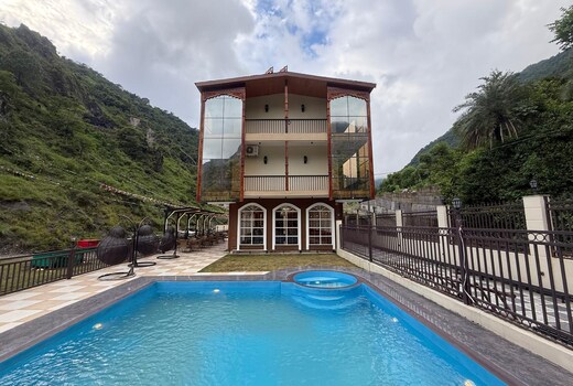 HOTEL RUDRAKSH INN