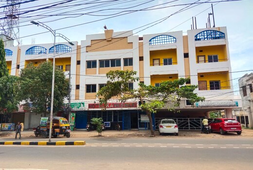 HOTEL KAMESWARI