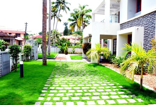 Shamrock Home Stay (5-Bedroom Bungalow)