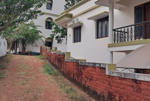 Sky Point Guest House
