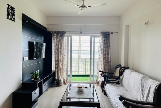 Pearl Home Service Apartment