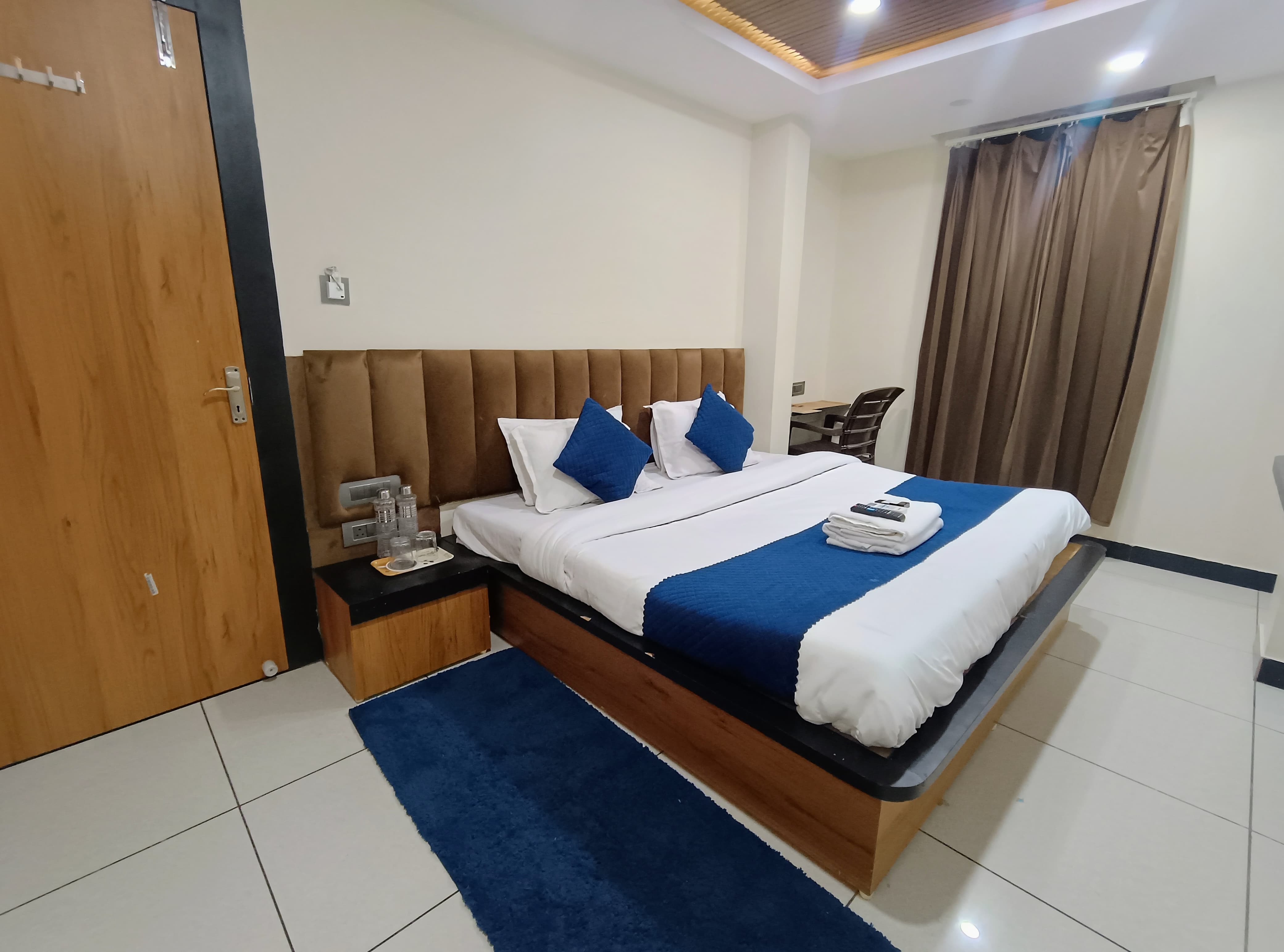 Hotel Shri Anaadi Palace