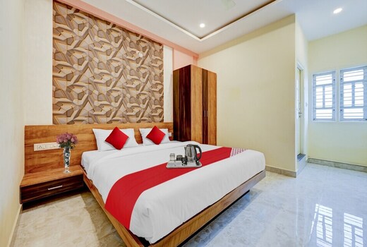 Omkar Boarding and Lodging