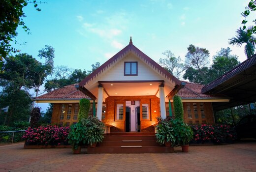 Coffee Berry Pool Villa