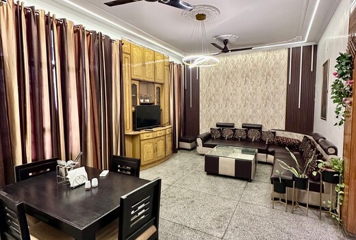 Homely Feel 2BHK Prime Location in Chandigarh