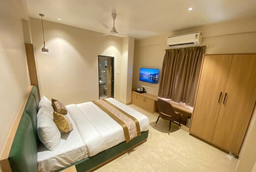 Hotel Banyan Crest