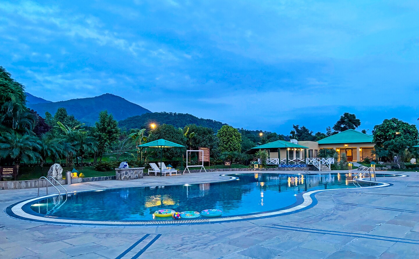 Resorts By The Baagh, Corbett
