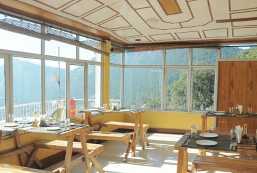 Hotel Naini View