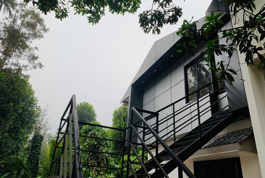 Meeras Homestay