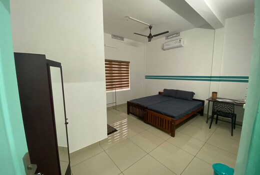 Golden Sands Apartments Kundanoor
