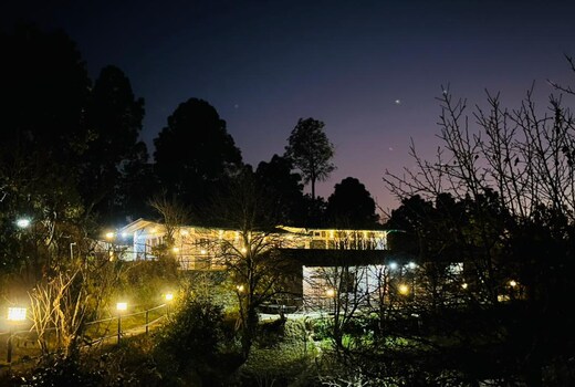 Orchard Hill Retreat | Rooms & Restaurant