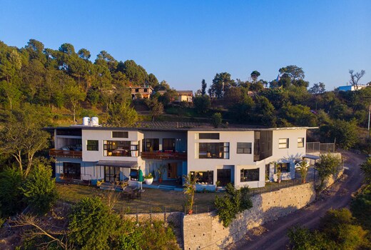 StayVista at Nivriti - Heated Outdoor Pool