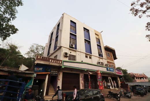 Hotel Raj Inn