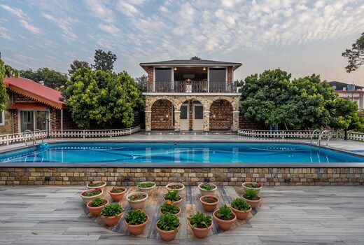 StayVista at Dudly Manor