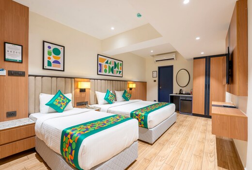 Treebo Premium Taara