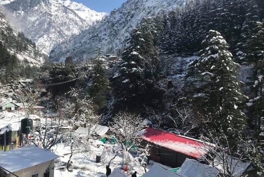 Camp the Parvati River Bank