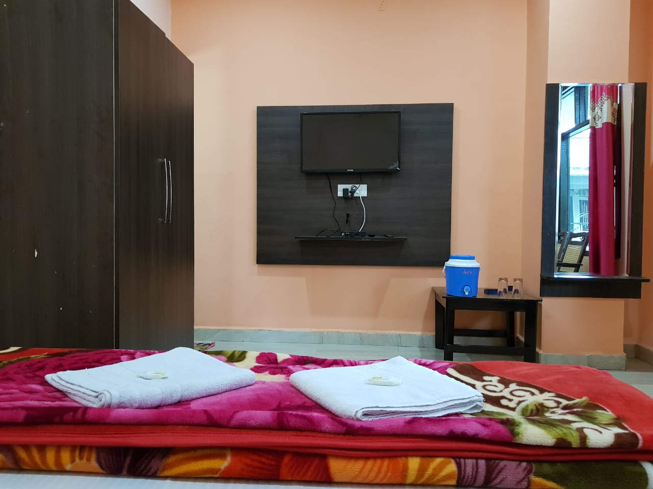 Nirmal Rattan Guest House