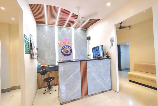Happy Villa Regency