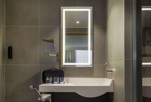 NOVOTEL GENEVE CENTRE - GENEVA