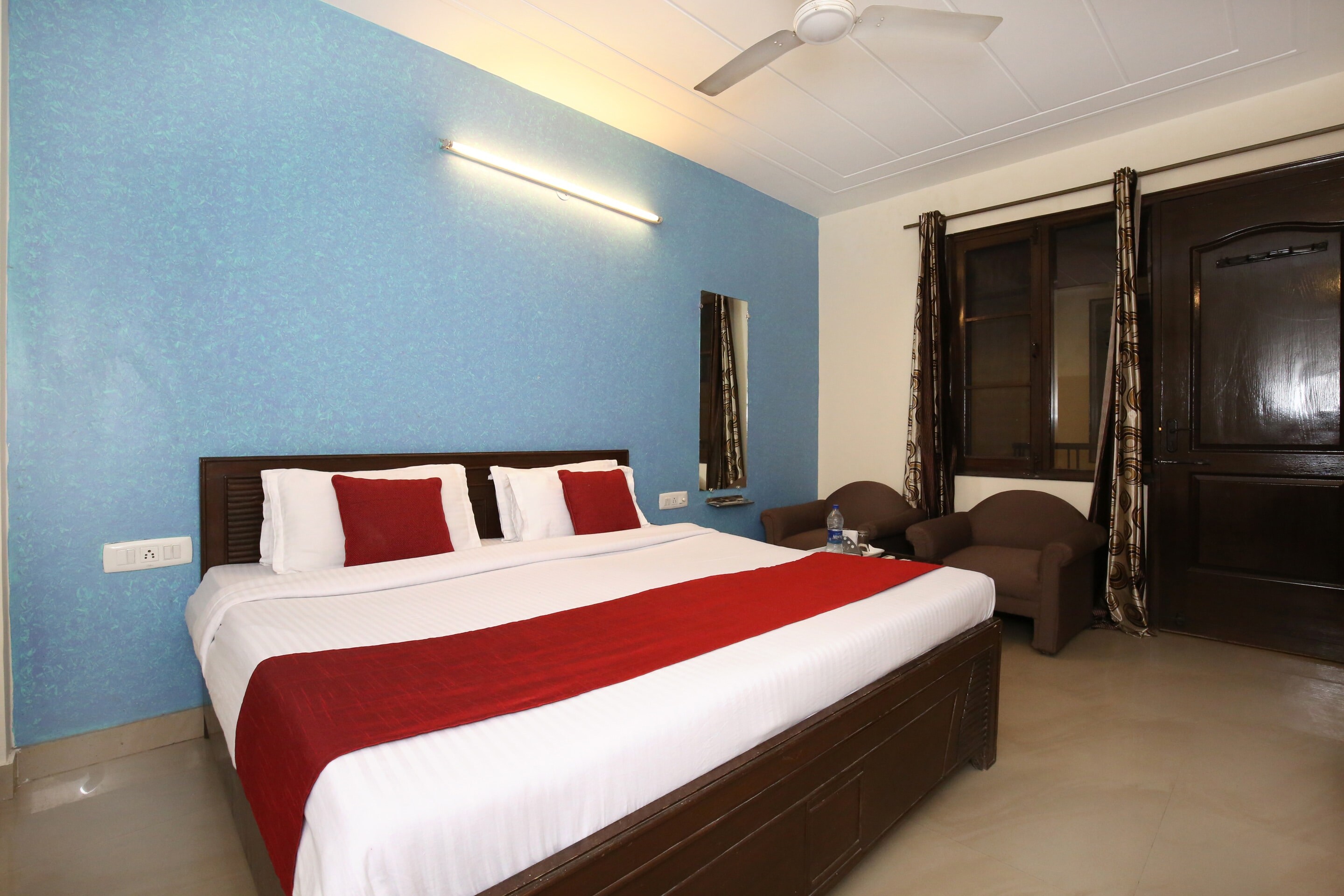 OYO 814526 Hotel Sangam 45