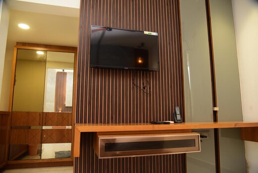 Hotel J Residency