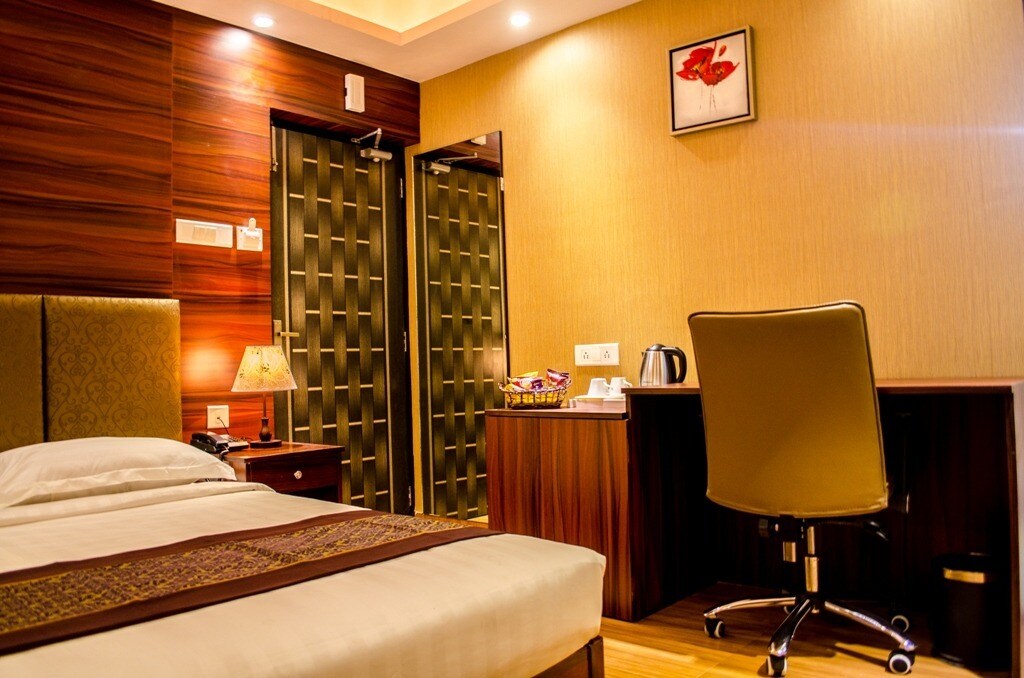 COMFOTEL