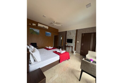 ACCOM