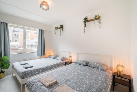 Bright 1-Bedroom Apartment in Antwerp