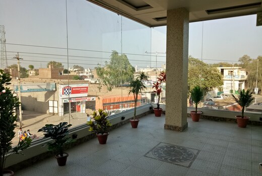 Main gallery