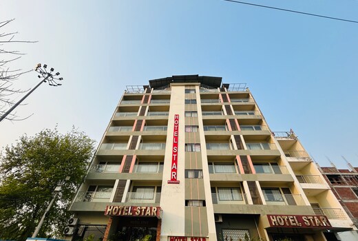 Hotel Star