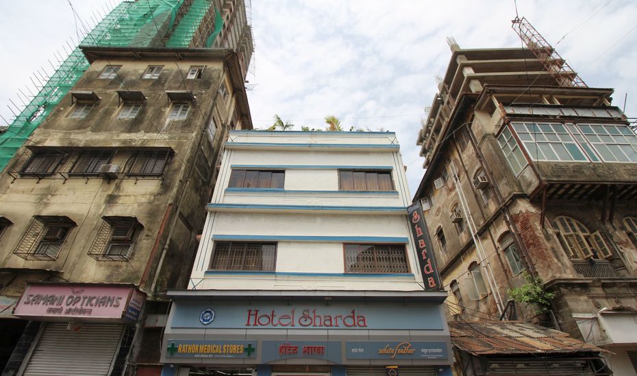 Hotel Sharda, Marine Lines