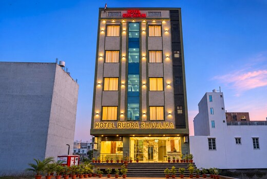 Hotel Rudra Shivalika