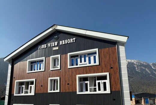 Pine View Resort
