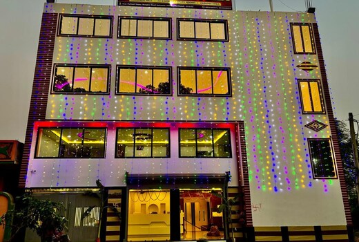 Hotel Savera