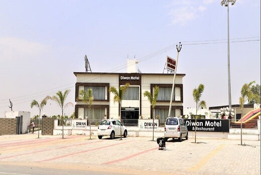 Diwan Hotel and Restaurant