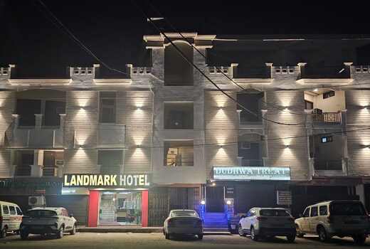 Landmark Hotel Dudhwa