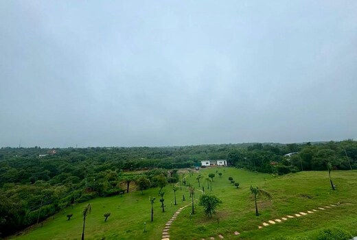 Zyra farms in Gurgaon Araoli Hills