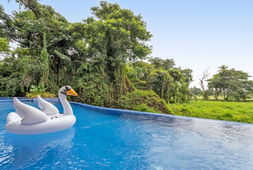 A Luxury 3BHK Duplex by Tisya Stays Candolim Goa