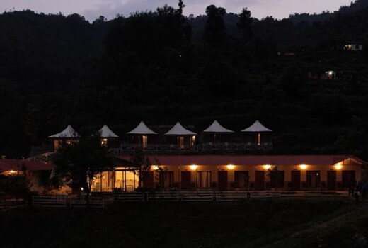 Tailwind Retreats