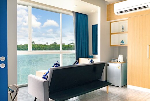 Phuket Boat Quay Hotel Panwa Beach