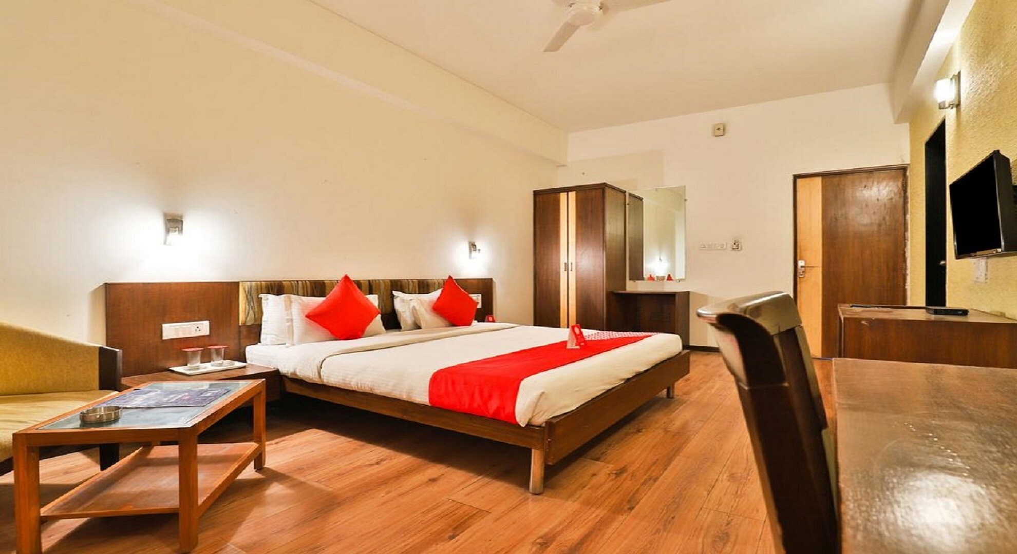 Hotel President Inn By Sky Stays