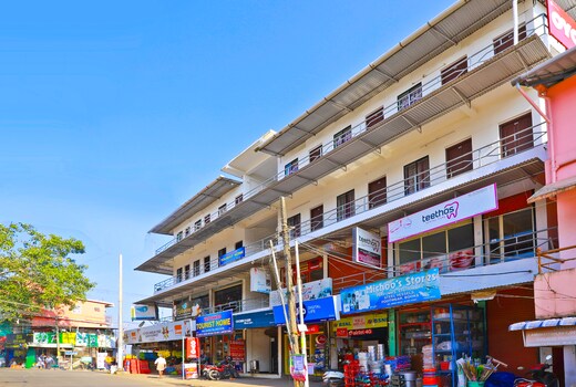 Vattekkad Tourist Home