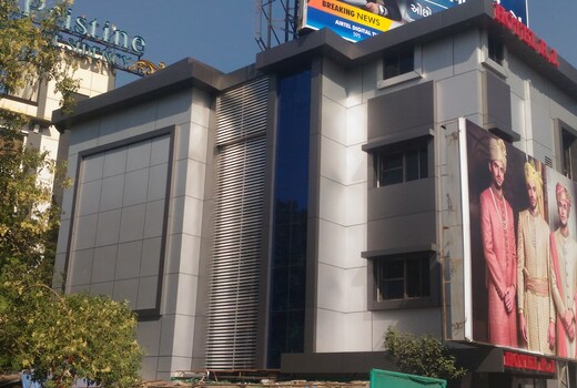 Hotel RJ Residency